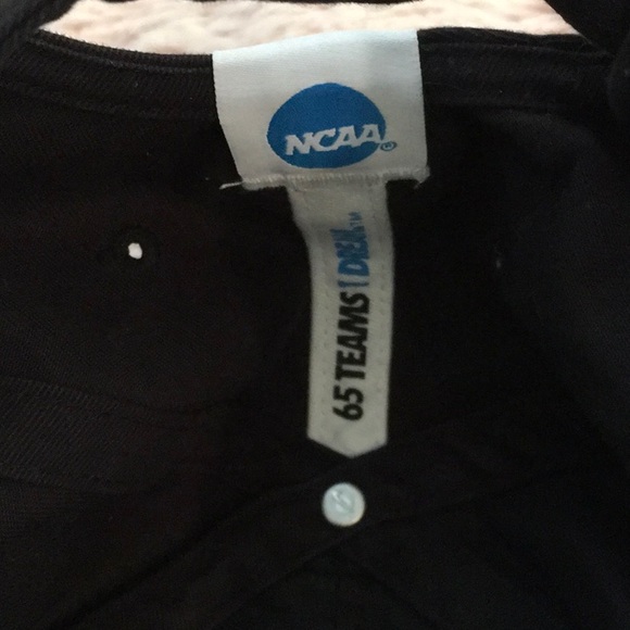 NCAA ‘2009 Final Four’ Michigan State Nike Hat. - Picture 7 of 10